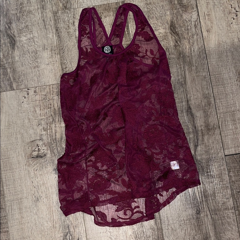 Bobeau Wine Mesh Overlay Top